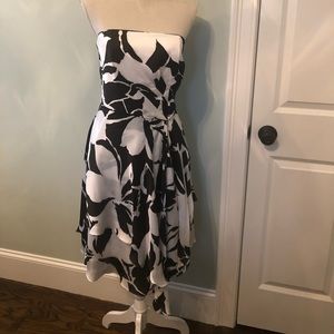 White House black market black & white satin dress